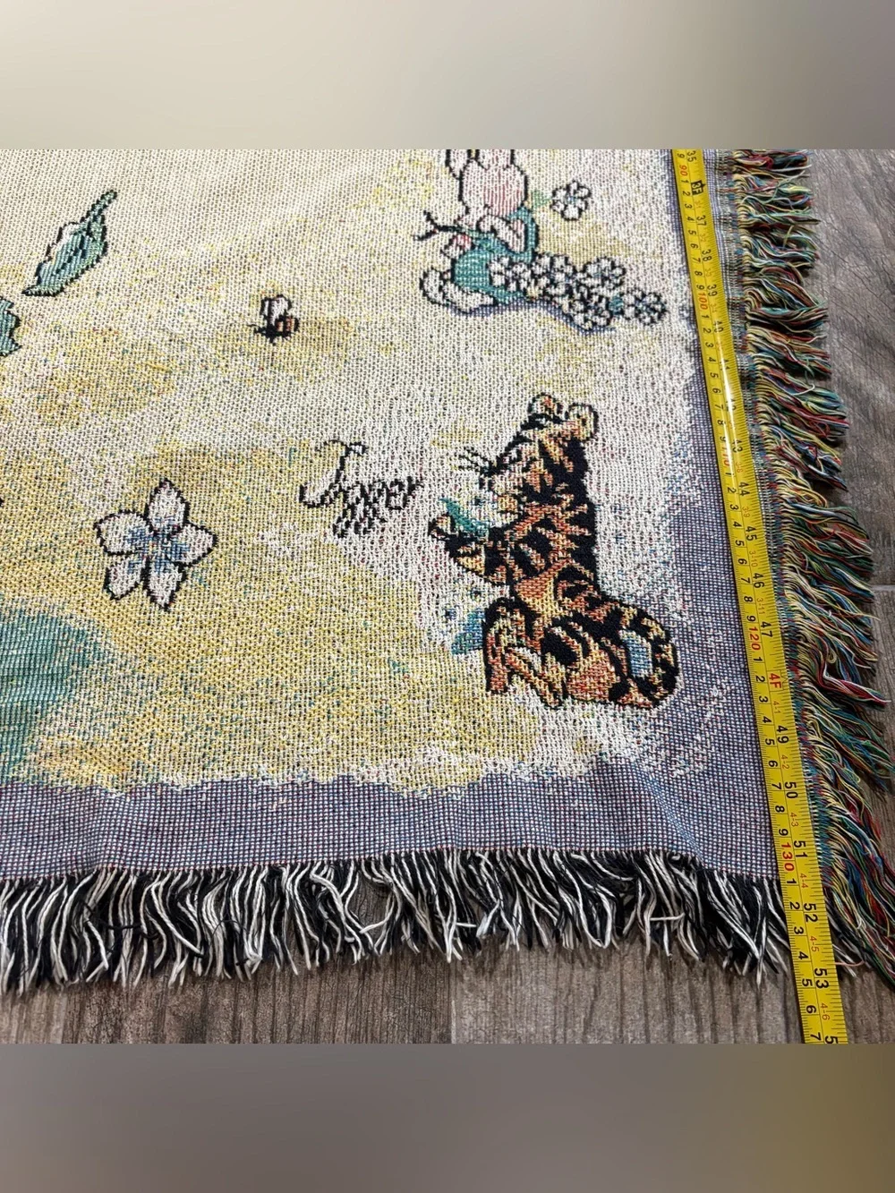 VTG Classic Winnie The Pooh & Piglet Woven Tapestry Throw Fringed Blanket 35x53